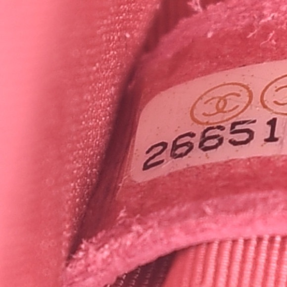 *RARE* Quilted Chanel Boy Bag - Picture 5 of 10